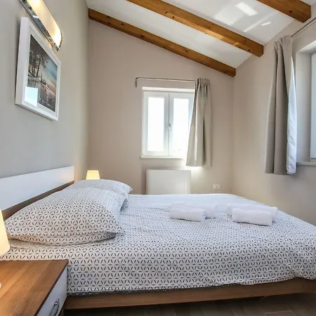Lovely In With Swimming Pool Villa *